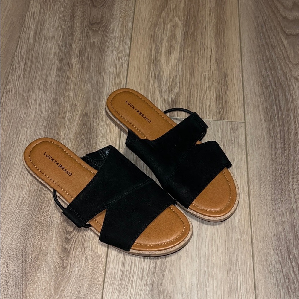 Lucky Brand Black and Tan Slide Sandals